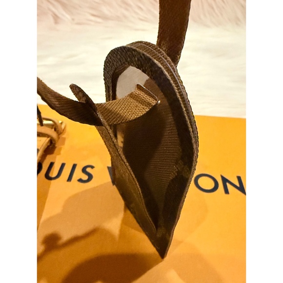 🤎 Louis Vuitton Luggage Tag/Poignet 🤎 - Picture 5 of 5
